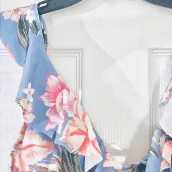 - BEAUTIFUL NWTA 1 piece swimsuit by Kona Sol.Size Large. Gorgeous colors … - Picture 4 of 7